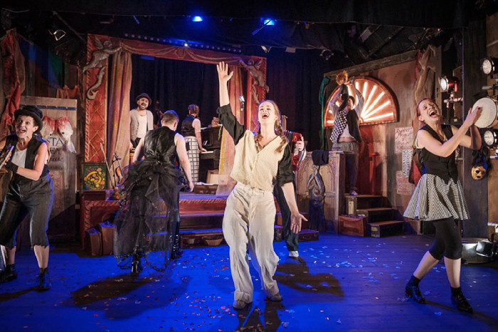 Kneehigh :: A-Level Theatre Studies Blog
